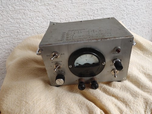 Altes voltmeter messgerät - voltmeter,